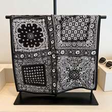 1件 70x70cm 巴斯克方巾 絲綢頭巾髮帶 多功能方巾 - 彩色 - 查看 1