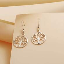 1 Pair Of Women's Golden Color Round Tree Of Life Pendant Fashion Drop Earrings, Suitable For Daily Wear, Vacations, And Parties - Groin - View 4