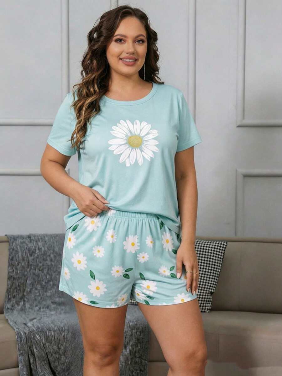 Plus Size Green Short Sleeve Top & Cartoon Shorts 2 Pieces Pajama Set For Women - Green - View 1