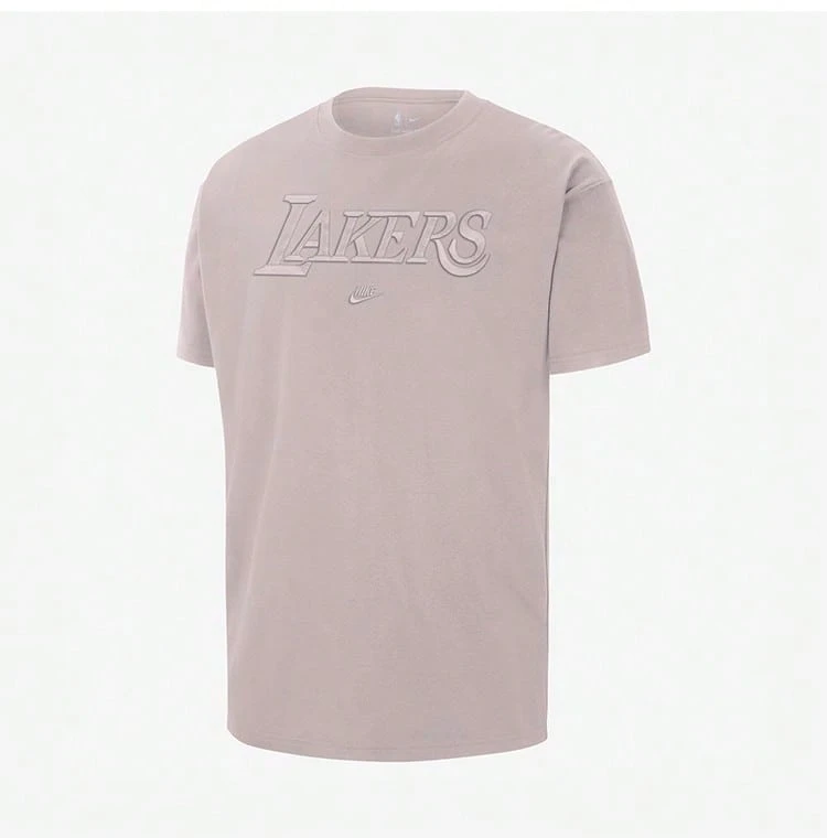 Nike Neues Herren Rundhals besticktes minimalistisches Kurzarm T-Shirt FJ0572-019 - Mauve - Übersicht 1