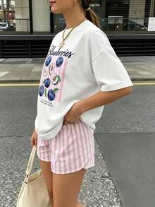 Women's Round Neck Fitted T-Shirt, A Women's T-Shirt With A Round Neck And Strawberry Illustration, Short-Sleeved Top. Lightweight And Breathable Wo - 白色 - 查看 3