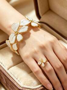 2PCS Minimalist Fashion Vintage Elegant Gentle Style Oil Drop Enamel Four-Leaf Flower Bracelet & Ring Set, Stainless Steel Women's Jewelry Set, Suitable For Daily Wear/Garden Party/Evening Party/Afternoon Tea/Street Style/Holiday Gift For Girlfriend - Yellow Gold - View 7