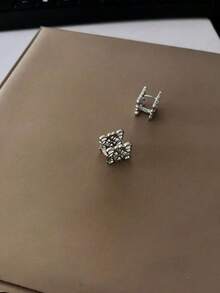 Pendientes de botón con aro cuadrado tejido hueco estilo francés de trabajo pesado, pendientes de cuadrícula cuadrada pequeña con rombo geométrico, accesorio minimalista personalizado - Pendientes cuadrados - Ver 4
