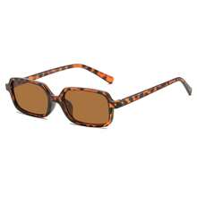 1 Pair Classic Retro Small Square Frame Glasses, European And American Vintage Style Women's Eyewear - Multicolor - View 7