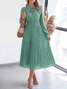 PRETTYGARDEN Women's Spring Fall Midi Dress Casual Long Sleeve V Neck Swiss Dot Pleated A Line Flowy Dresses New Years Party Valentine Vacation Dresses For Women - 綠色 - 查看 1