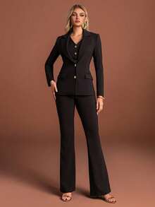 Setelan Jas Wanita Hitam Bergaya dengan Aksen Kancing Emas, Kerah, Blazer Lengan Reguler, dan Kain Non-Stretch untuk Tampilan yang Terdefinisi - Hitam - View 2