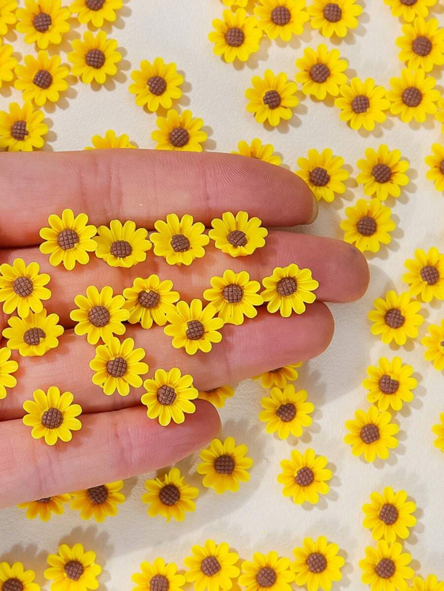 50/100 piezas Adornos de resina con forma de girasol - Adornos de flores de resina adecuados para pinzas para el cabello, fundas de teléfono, zapatos, bolsos y varios proyectos de manualidades DIY. - Amarillo - Ver 1