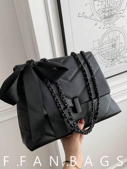 Women's Large Capacity Shoulder Crossbody Bag Tote Bag With Embroidery
