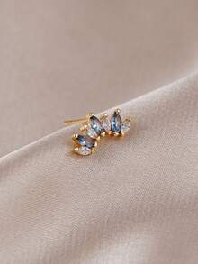 1pc Inlaid Cubic Zirconia Minimalist Stud Earrings, Women's Daily, Date, Party, Gathering Matching, Copper Jewelry - Yellow Gold - View 3