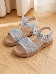 3-12歲女童熱銷銀色涼鞋，鏤空網布＋珍珠＋緞面蝴蝶結＋魔鬼氈，溫柔仙女風 - 銀色 - 查看 2
