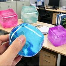 1 pièce Nouveau jouet anti-stress à presser en forme de glaçon de maltose, glaçon transparent, outil anti-stress très attrayant, presser pour libérer les émotions, convient aux adolescents et aux adultes, petit cadeau de classe, cadeau d'anniversaire, cadeau de vacances, cadeau parfait, cadeau pour passionnés - Multicolore - Voir 4