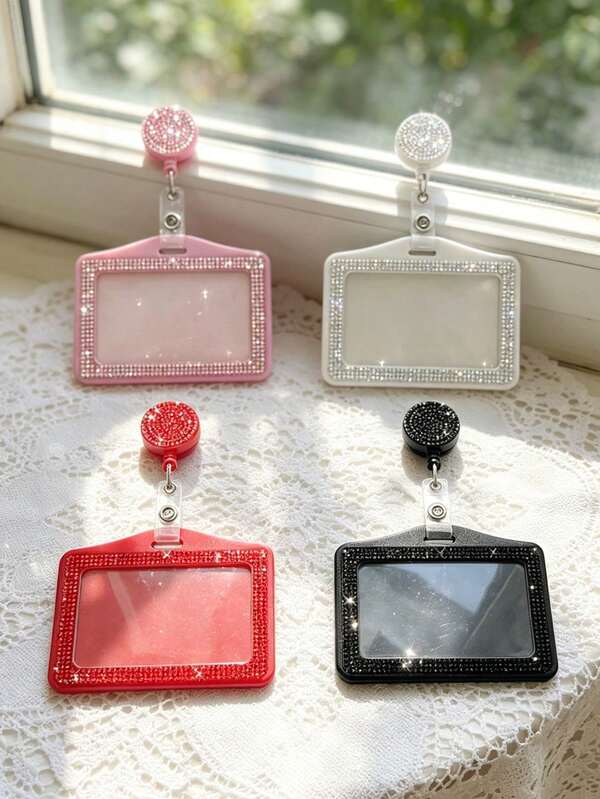 Sparkling Rhinestone ID Card Holder, Rhinestone Horizontal ID Card Holder With Clip, Small Rhinestone Retractable ID Card Holder, Cute ID Card Holder, Retractable Sparkling Crystal Card Holder, Suitable For Work ID, Bank Card, Meal Card, Work Permit, Etc., Suitable For Work, Office, Nurse, Medical, Student, Teacher, Unique Birthday Gift, Holiday Gift, Party Gift, Mother's Day Gift, Back To School Gift, Perfect Choice For Graduation Season, Back To School Season, Teacher's Day, Easter, Christmas