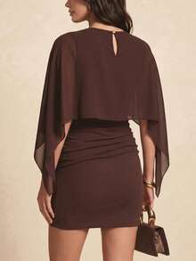Vestido corto ligero 2 en 1 de color liso con mangas murciélago, ideal para citas nocturnas, vacaciones, fiestas de cumpleaños y uso diario. Elegante. - Café integral - Ver 4