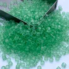 600顆 10g/包 2.5mm 透明磨砂系列玻璃種子珠 彩色玻璃珠管 散珠隔珠 可編織於衣物增加時尚感 也可用於手工DIY製作精美項鍊、手鍊、戒指及其他日常配飾 - 2.5mm透明磨砂古董20色 - 查看 13