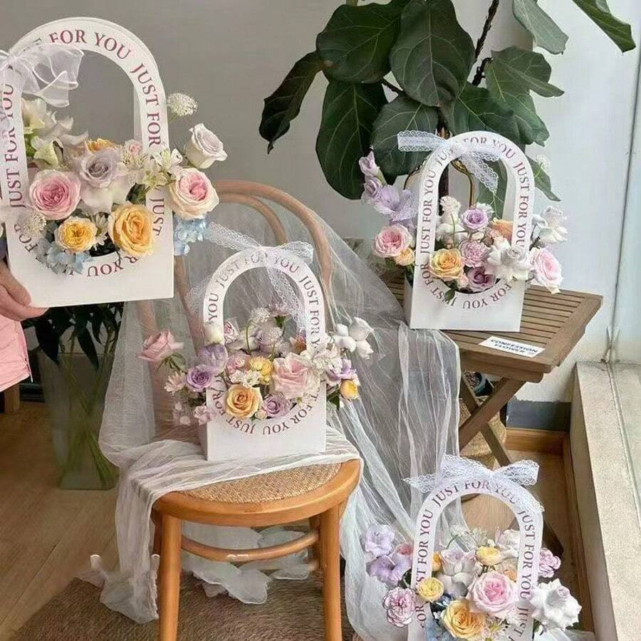 便攜式花卉禮品袋 - 適用於婚禮裝飾 & 送禮、生日派對必需品，以及情人節、婚禮和教師節等特殊場合。專為花卉布置設計的手提鮮花禮品盒。