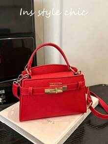 紅色 PU 皮革 Kelly 手提包，配有拋光金色五金件與經典扭轉鎖扣。緊湊的輪廓與永恆的設計散發出微妙的巴黎奢華感，使其成為日常使用、特殊場合或晚間活動的完美選擇。 - 紅色 - 查看 5