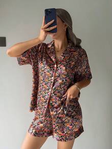 2件組夏季彩色豹紋花卉女款領口短袖上衣與短褲睡衣套裝 - 彩色 - 查看 5