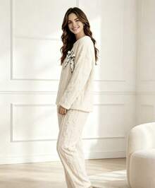 Conjunto Pijama De Inverno Pelúcia Quente De 2 Peças De Roupa De Dormir Elegante Pullover E Calças Confortáveis - Bege - Visão 3