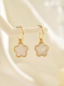 1 Pair Fashionable Minimalist Clover Earrings Suitable For Daily Wear - White - View 3