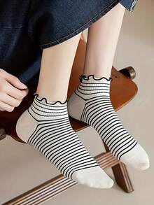 6 pares de calcetines cómodos y lindos a rayas y cuadros, calcetines dulces con borde de volantes para mujer, adecuados para uso diario - Multicolor - Ver 3