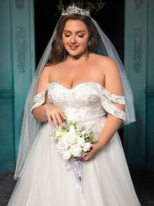 QOQ Romantic Elegant Plus Size Patchwork Tulle Off-Shoulder Wedding Dress - White - View 7