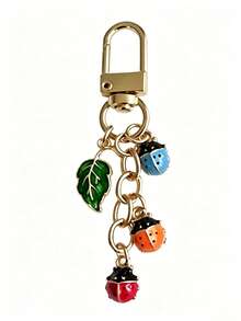 1/4 Paquete Colgante de Mariquita Colorida, Encanto de Mochila Versátil y Resistente, Estilo Vintage Dulce y Femenino, Combinación de Mariquita Multicolor & Hoja Verde, Diseño en Forma de Escarabajo 3D & Hoja, Accesorio de Llavero con Anillo Giratorio 360° - Multicolor - Ver 14