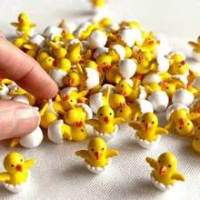 10 buc/20 buc/30 buc/50 buc/100 buc Figurine miniere cu pui din ou crăpat, puiCior galben drăguț și moale proaspăt ecluzat! Design super detaliat, puiCior galben delicat + formă de coajă de ou semi-deschisă, cu o vibrație drăguță lăptoasă, mărime mini super rafinată. Se potrivește pentru multe scenarii: peisagistică pentru ghivece cu suculente, figurine de birou, accesorii DIY cu adeziv cremă, decorare scenă pentru cutii surpriză, chiar și ca recuzită pentru scenă miniatură. - Multicolor - Vizualizare 3
