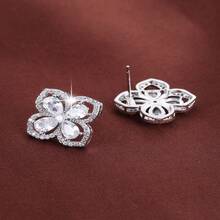 1 Pair Pastoral Four-Leaf Flower Design Stud Earrings With Cubic Zirconia For Women, Suitable For Daily Wear - Multicolor - View 5