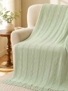 Manta de punto acogedora con detalle de volantes para todas las estaciones, multiusos y cómoda para camping, sofá, tomar el sol y siestas, manta de punto con ribete de volantes, manta de camping - Rayas verticales tres curvas verde menta - Ver 4