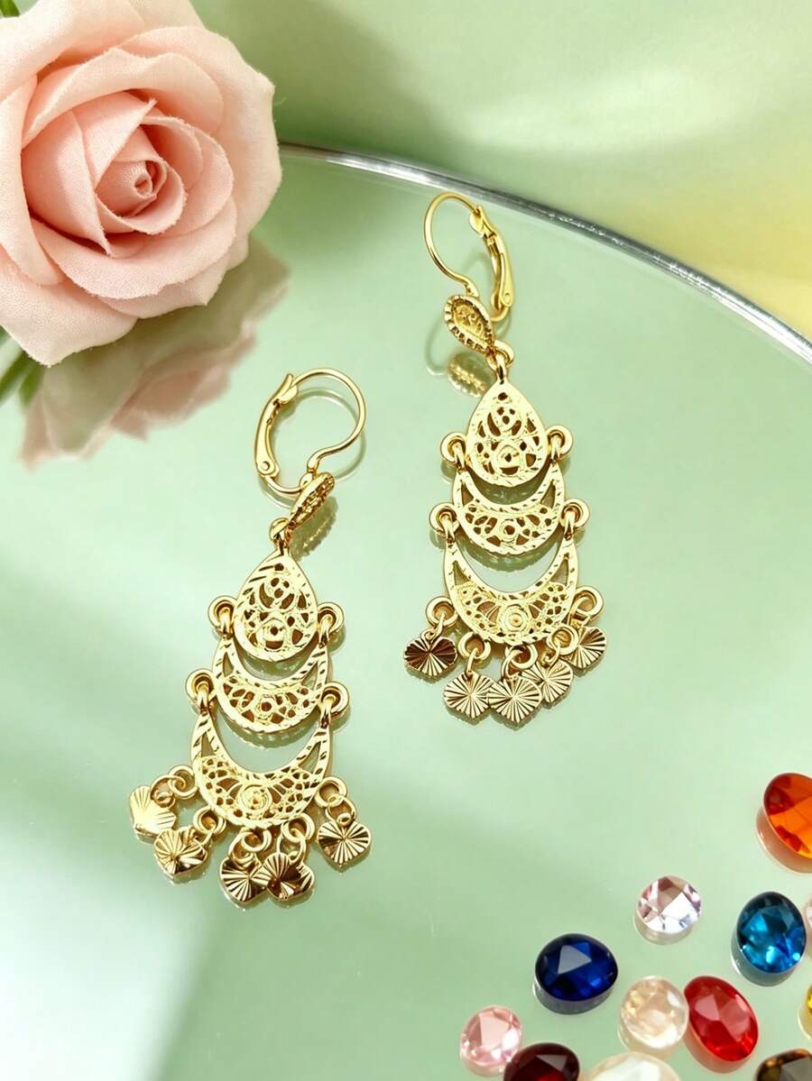 1 Pair Vintage Palace Style Women's Earrings, Multi-Layer Crescent Hollow Filigree Structure, Heart Tassel Pendant, Arabic Women's Festival Wedding Accessory Jewelry Earring, Also Suitable As A Gift - Multicolor - View 1