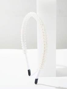 FG719 - White Small Pearl