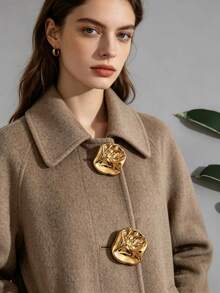 Asymmetrical Pleated Metal Coat Buttons, High Gloss Asymmetrical Embossed Mirror Gold Decorative Buttons For Trench Coats And Jackets - Irregular Metal Buckle - View 3