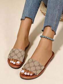 2026 Women's Summer Sandals, Minimalist Style Women's Open Toe Slides, Resort Style Women's Summer Sandals, Comfortable Women's Sandals, Slip-On Women's Flip Flops, Bohemian Printed, Fashionable Cute Bear Embroidered Women's Flat Sandals, Women's Resort Sandals, Women's Brown Sandals, Women's Brown Sandals, Elegant Women's Sandals, Simple Comfortable Daily Casual Flat Beach Shoes, Soft Bottom Plus Size Women's Beach Sandals - Brown - View 4