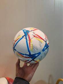 FIFA 足球排球足球 1.6 號球，壓紋磚塊菱形小菱格紋，5 號球，節日家庭聚會禮物，嘉年華節慶禮物，生日禮物，節日必需品，適合各種派對和活動的小禮物 - 彩色 - 查看 5