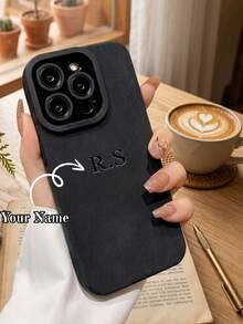 客製化個性化姓名手機殼，相容 iPhone 11 12 13 14 15 16 17 18 Pro Max Plus 17 Air，韓系奢華軟 PU 皮革，3D DIY 雕刻字母縮寫姓名，相機防震保護殼，送給戀人、朋友、家人和自己的節日禮物 - 黑色 - 查看 1