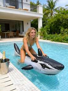 Tiburón inflable para montar, Tiburón inflable para juegos de agua, Flotador de tiburón negro inflable para piscina, Tabla de surf inflable de tiburón de PVC, Balsa flotante, Adecuado para entretenimiento familiar de adultos, Ocio al aire libre, Fiesta de verano, Playa, Lago, Agua, Flotación en piscina, Entretenimiento acuático divertido de verano, Adecuado para fiesta en piscina, Vacaciones, Verano. - Imagen - Ver 1