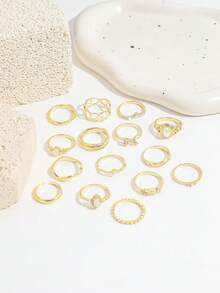 Juego de 15 anillos apilables para mujer con banda lisa ondulada asimétrica de textura martillada estilo francés, perlas falsas, strass, diseño geométrico hueco y lazo, color dorado - Dorado - Ver 5
