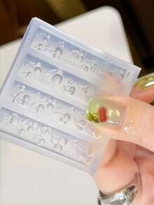 1件裝藝術美甲模具 甜美櫻桃蝴蝶結 3D可佩戴美甲飾品，美甲師必備工具，矽膠美甲模具 - 無色 - 查看 10