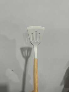 1件裝木柄矽膠廚房用具組 - 不沾、耐熱 3件裝烹飪工具，適用於居家廚房，美學白色廚房小工具(手柄隨機花紋) - 彩色 - 查看 9