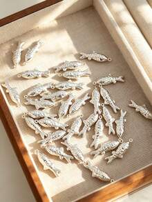 12件裝不鏽鋼鏤空魚形海洋度假風動物系列時尚珠寶DIY吊墜 - 銀色 - 查看 3