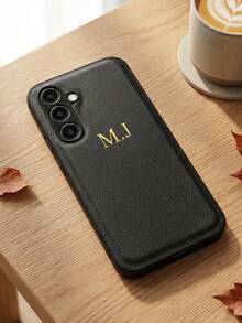 客製化個性化手機殼，適用於 Galaxy S26 S25 S24 S23 S22 S21 Ultra Plus S23 FE S21 S20 FE A55 A54 A53 A52 A51 A35 A34 A33 A32 A15 A14 A13 A12 A03 A21S 5G 4G，奢華 PU 皮革防震殼，個性化縮寫姓名 3D DIY 刻印金色字母，燙金工藝 PU 皮革殼，節日禮物送給愛人、朋友、家人與自己 - 黑色 - 查看 5