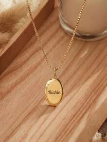 1PC Customized Oval Photo Locket Necklace, Personalized Stainless Steel Locket Necklace, Customized Oval Photo Pendant Necklace, Necklace With Personalized Engraving, Pendant With Photo Engraving, Customizable Photo And Text, Fashion Locket Chain Photo Necklace, Suitable As A Personalized Gift For Her/Him, Perfect As A Mother's Day Gift Or A Gift For Best Friend - Custom Photo Box Necklace - View 6