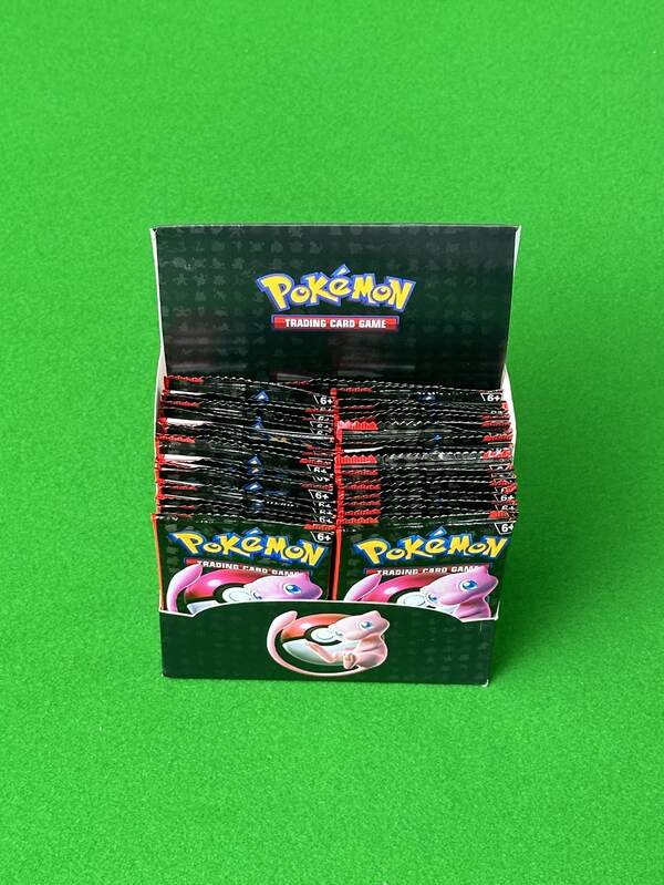 Hasbro 300pcs Exclusive IP Anime Trading Card Collections With Creative Scene Illustrations And Limited Releases, Ideal For Anime Hobby Lovers' Accumulation, Trading And Home Decoration Gifts