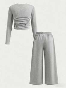 Atasan dan Celana Pendek Slim Fit Bermotif Kartun untuk Remaja Perempuan - Grey - View 3