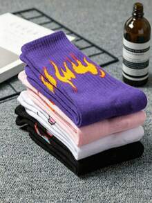 4/8 Pairs Niche Design Flame Pattern Unisex Mid-Calf Socks, American Vintage Vertical Stripe Texture, Ins Personalized Style, Random Style, Street Hip-Hop Versatile Casual Sports Socks, Couple Socks - Multicolor - View 3