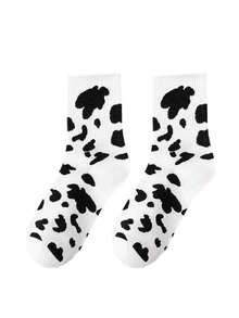 1/3 Pairs Cow Print Mid-Calf Socks, Black And White Spotted Personalized Printed Socks, Street Style Slouch Socks, Versatile Casual Sports Breathable Sweat-Absorbing Socks, Student Daily Commute Matching Canvas Shoes And Sneakers, All-Season Comfortable Non-Tight Basic Style - Black and White - View 4