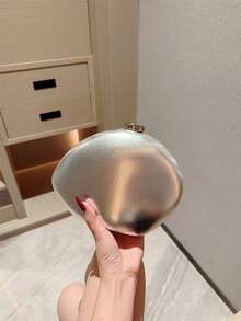 1個靜奢風不對稱造型方盒晚宴手拿包，浪漫婚禮手提包，春夏斜背鏈條包，新娘正式派對包，舞會手拿包，優雅晚禮服包 - 銀色 - 查看 6