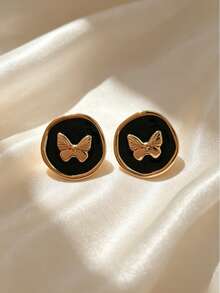 Ins Blogger Style Swirl Heart Stud Earrings, 304 Stainless Steel, For All-Day Wear, Non-Irritating, Symmetrical Pointed Heart Design, Versatile Ear Jewelry For Work, School, Shopping, Dates, Self-Use Or Gifts, Perfect For Graduation Season, Casual Outfits, Cafe Photos, Lakeside Trips, Shopping, Picnic With Besties, Small Parties, And Home Gatherings - Multicolor - View 7