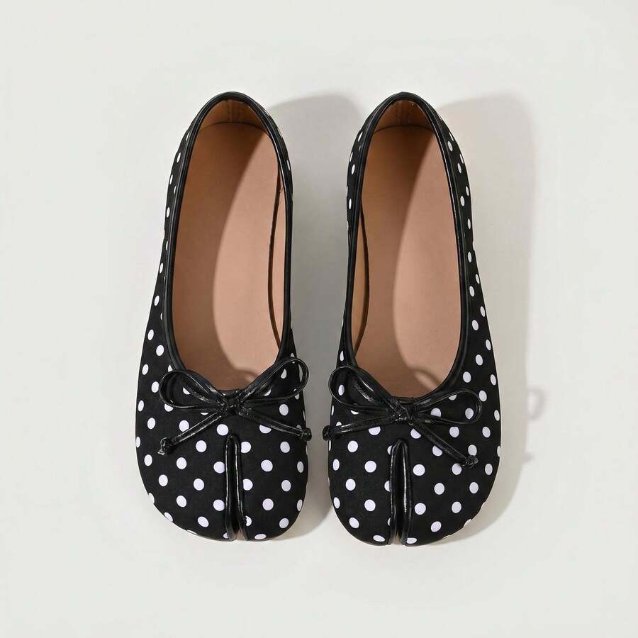 ZKBBO Women's Polka Dot Open Toe Ballet Flats, Bow Decor Non-Slip Soft Sole Loafers, Fashion Slip-On Flat Shoes, Casual Daily Commute Shoes - Black and White - View 1