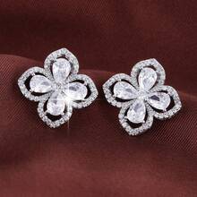1 Pair Pastoral Four-Leaf Flower Design Stud Earrings With Cubic Zirconia For Women, Suitable For Daily Wear - Multicolor - View 3